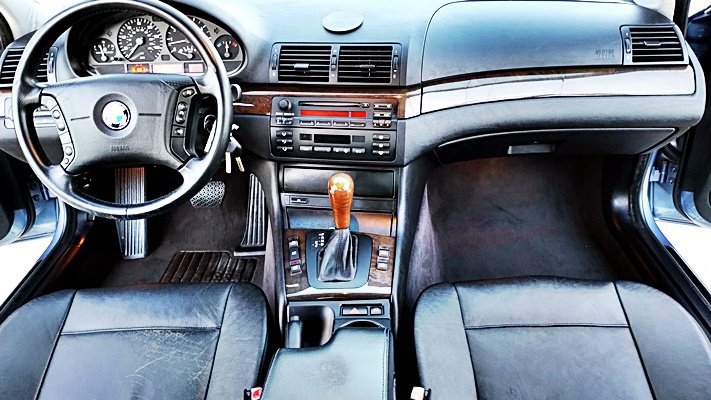 Used 2002 BMW 325i Sedan image 12