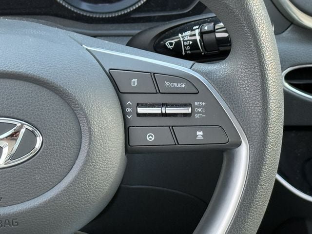 Used 2023 Hyundai Sonata SEL w/ Preferred Accessory Package FWD image 14