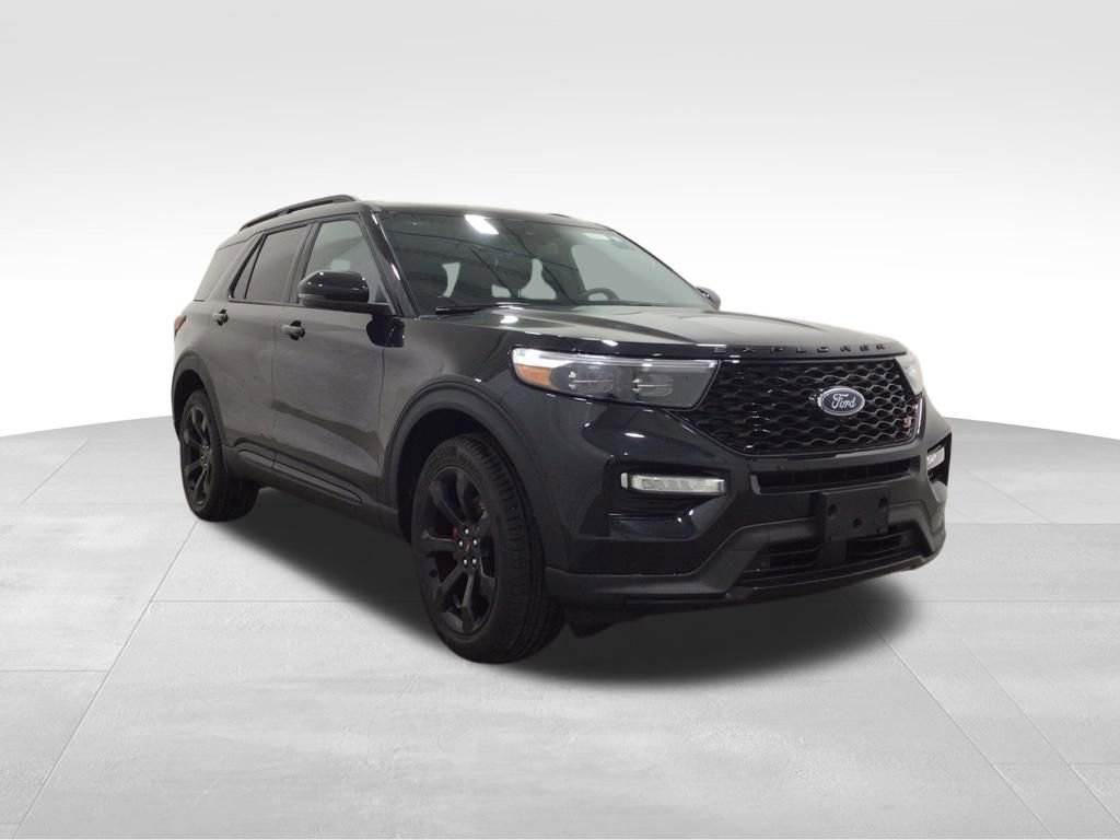 Used 2024 Ford Explorer ST w/ Technology Package AWD/4WD image 5