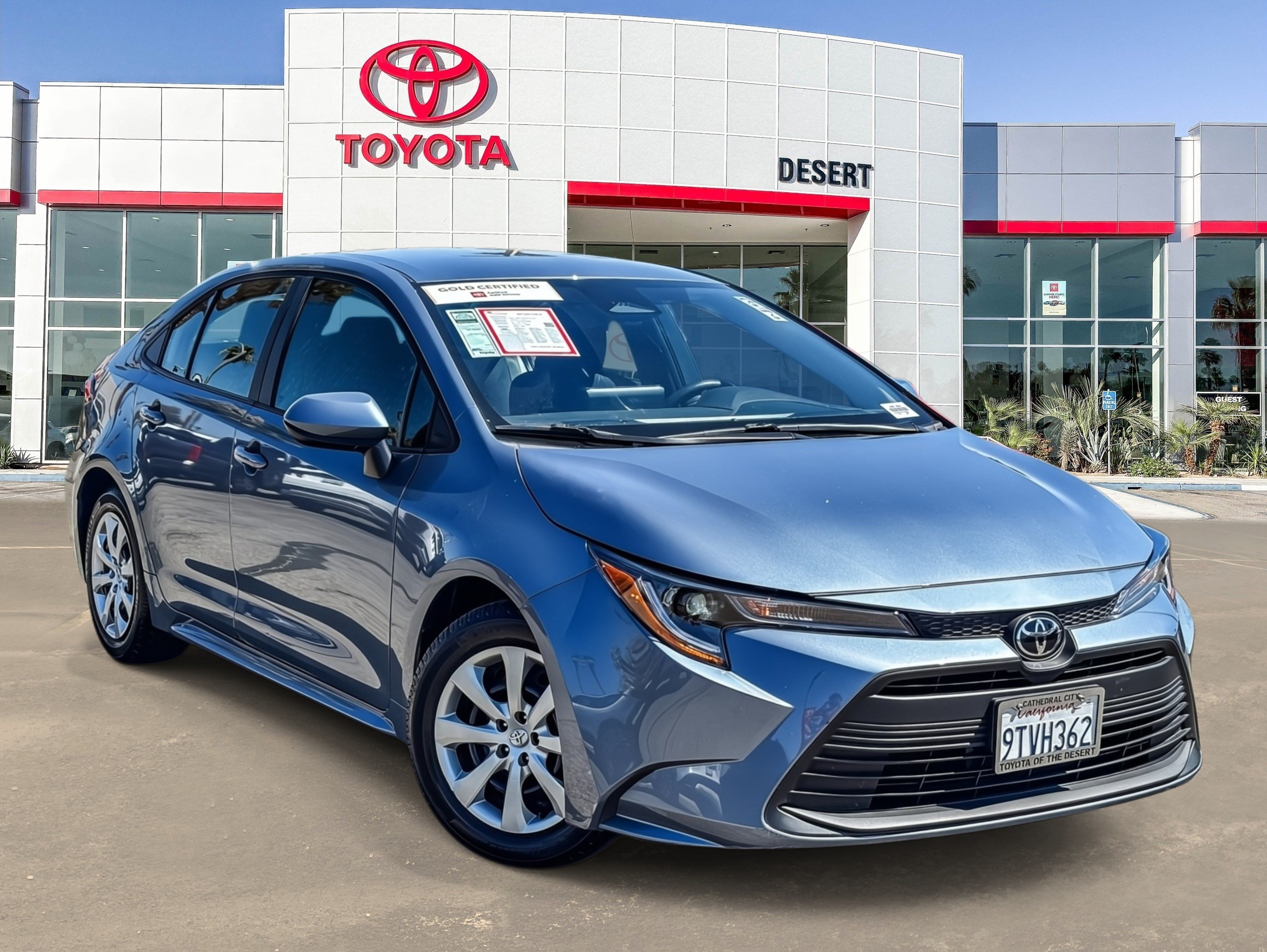 Certified 2025 Toyota Corolla LE FWD image 1