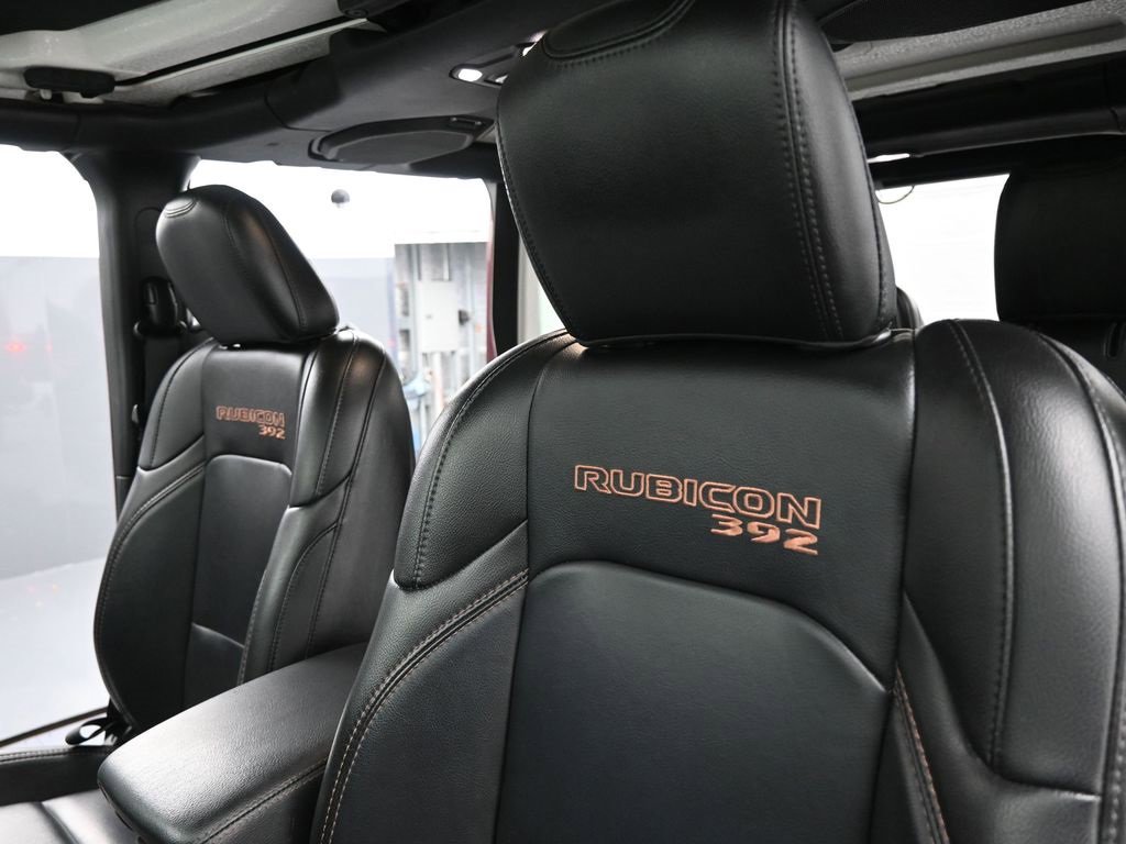 Used 2022 Jeep Wrangler Unlimited Rubicon w/ Trailer Tow Package image 9