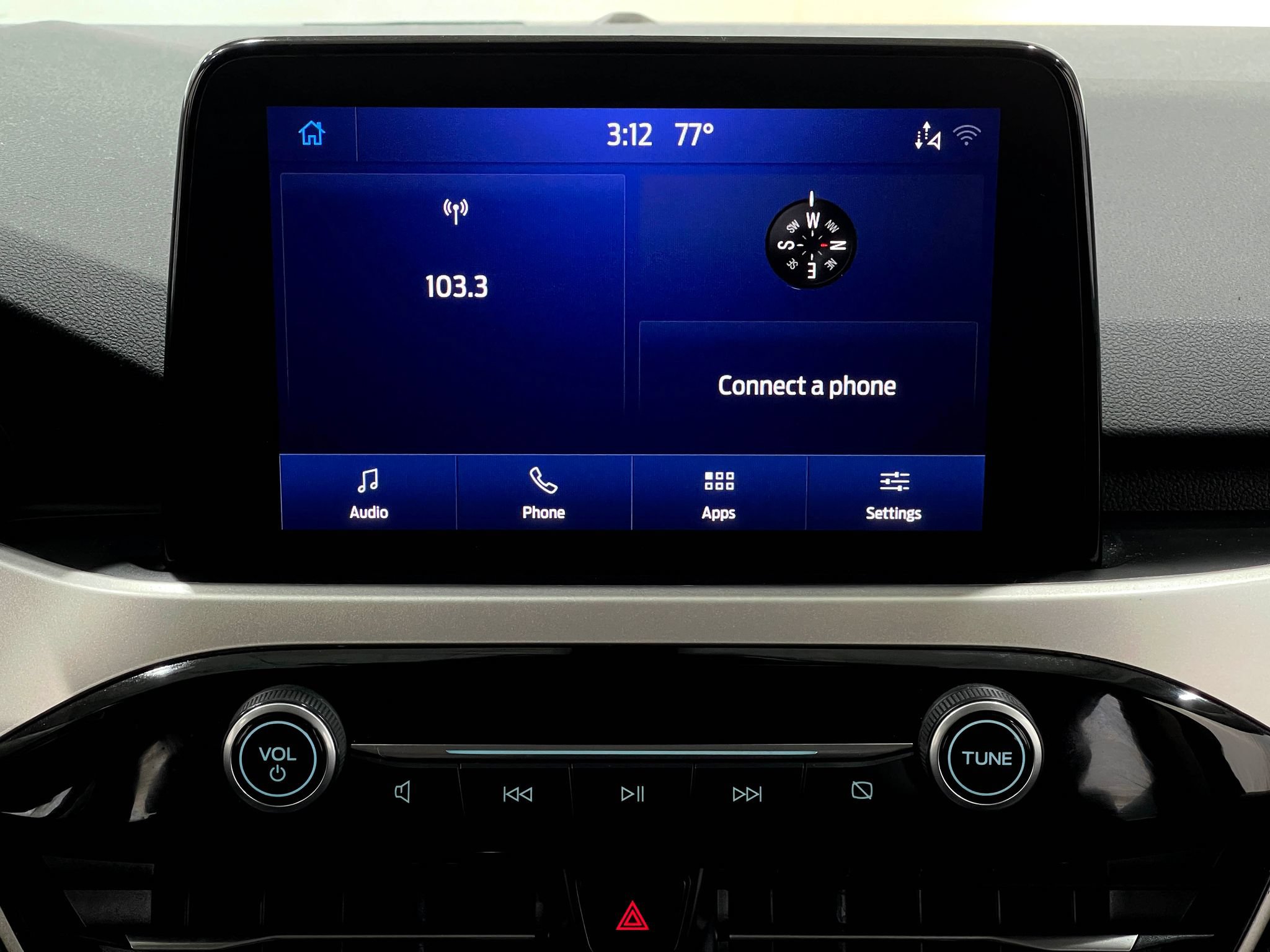 Used 2020 Ford Escape SEL FWD image 22