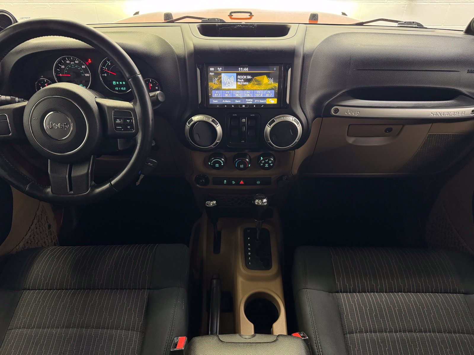 Used 2011 Jeep Wrangler Unlimited Rubicon w/ Trailer Tow Group AWD/4WD image 15