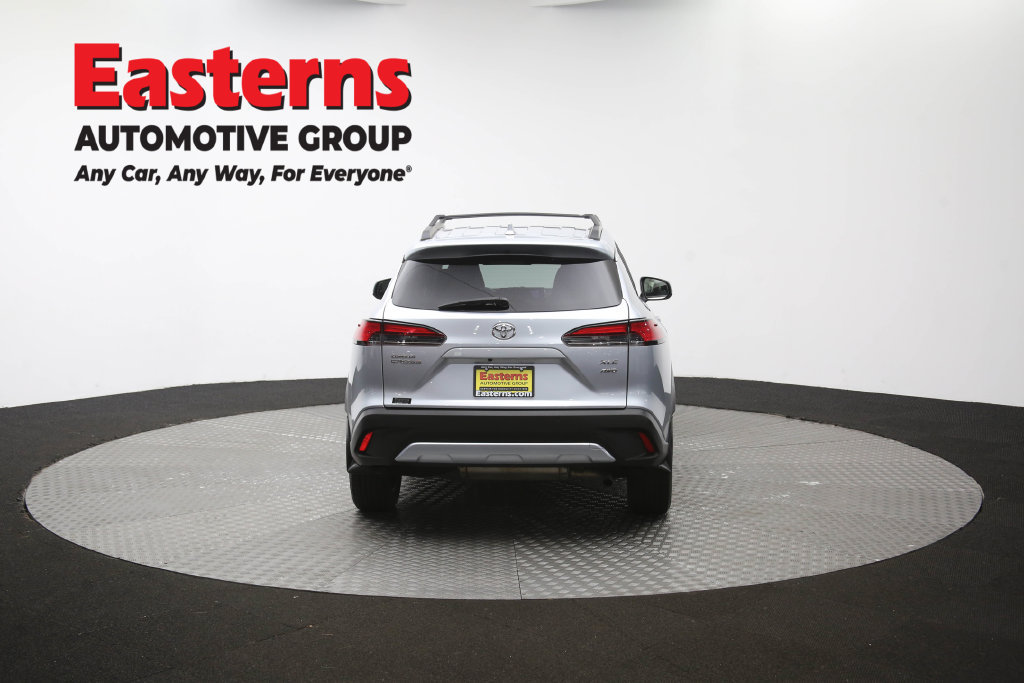 Used 2023 Toyota Corolla Cross XLE AWD/4WD image 40