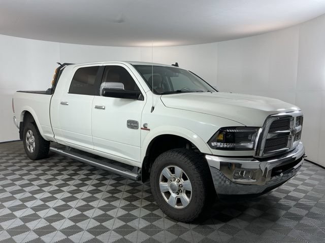 Used 2016 RAM 2500 Longhorn w/ Convenience Group AWD/4WD image 3