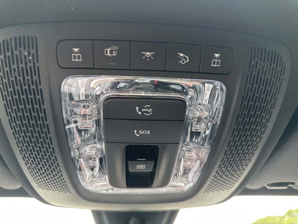 Used 2022 Mercedes-Benz GLA 250 4MATIC image 7