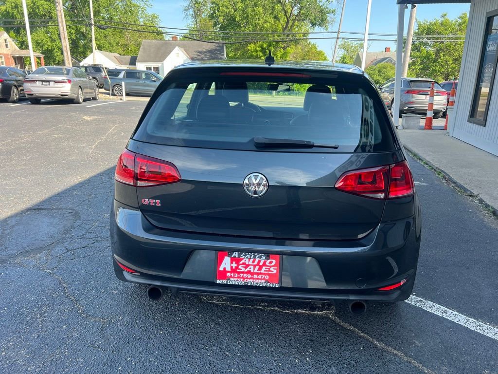 Used 2017 Volkswagen GTI SE FWD image 7