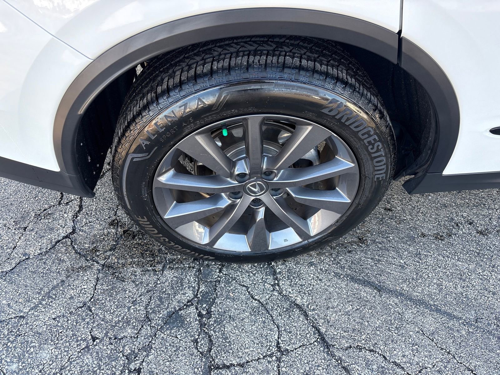 Used 2025 Acura MDX A-Spec image 32