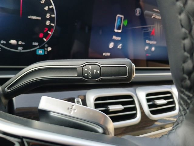 Used 2025 Mercedes-Benz GLE 450e 4MATIC image 28