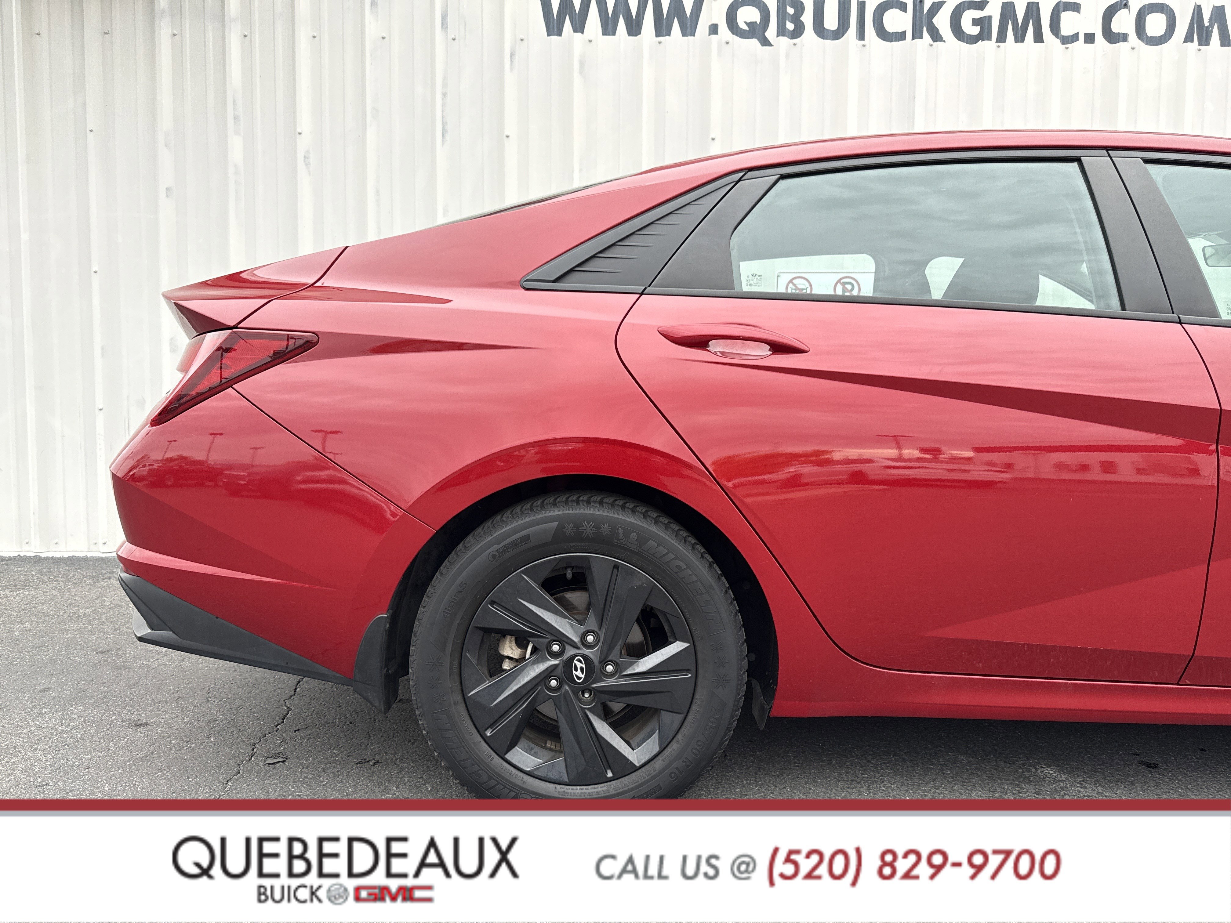 Used 2023 Hyundai Elantra SEL w/ Preferred Accessory Package image 25