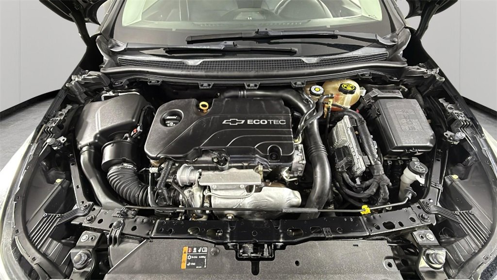 Used 2017 Chevrolet Cruze LT w/ Convenience Package image 32