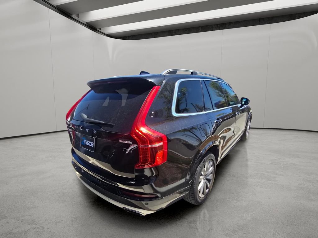 Used 2016 Volvo XC90 T6 Momentum AWD/4WD image 8