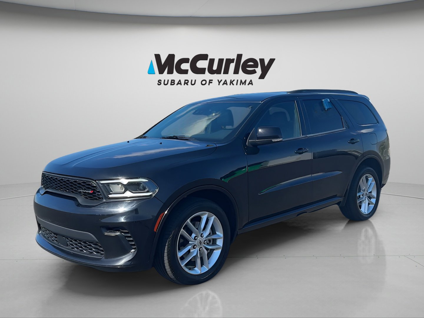 Used 2024 Dodge Durango GT AWD/4WD image 1