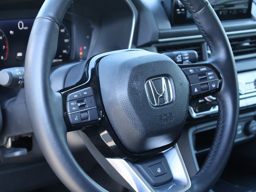 Certified 2024 Honda Pilot Elite image 18