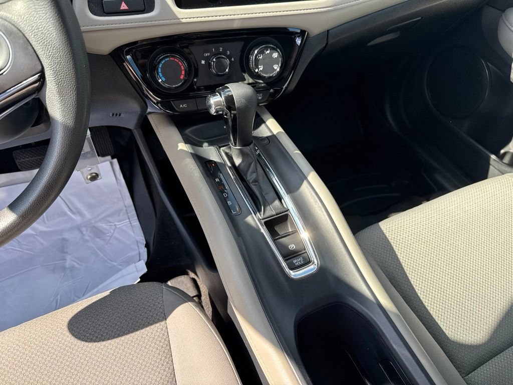 Certified 2021 Honda HR-V LX image 23