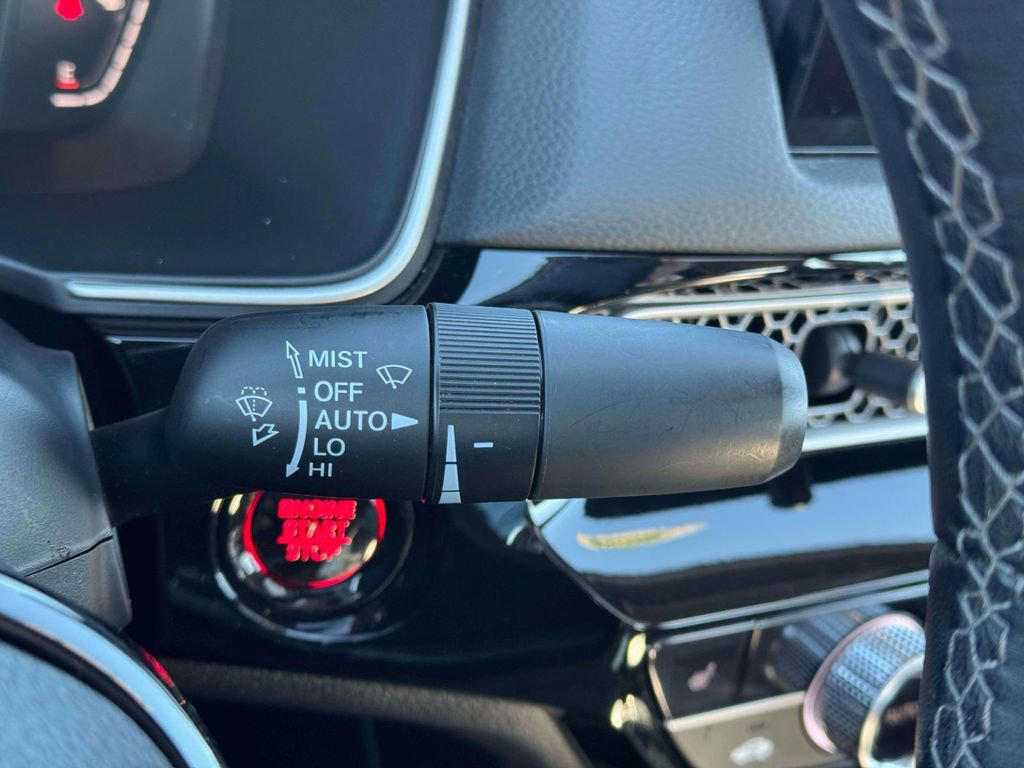 Used 2022 Honda Civic Touring image 27