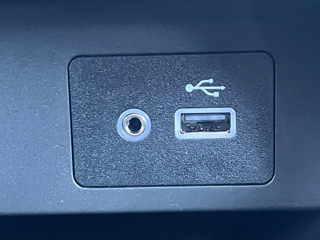 New 2025 Nissan Versa SV w/ Trunk Package image 6