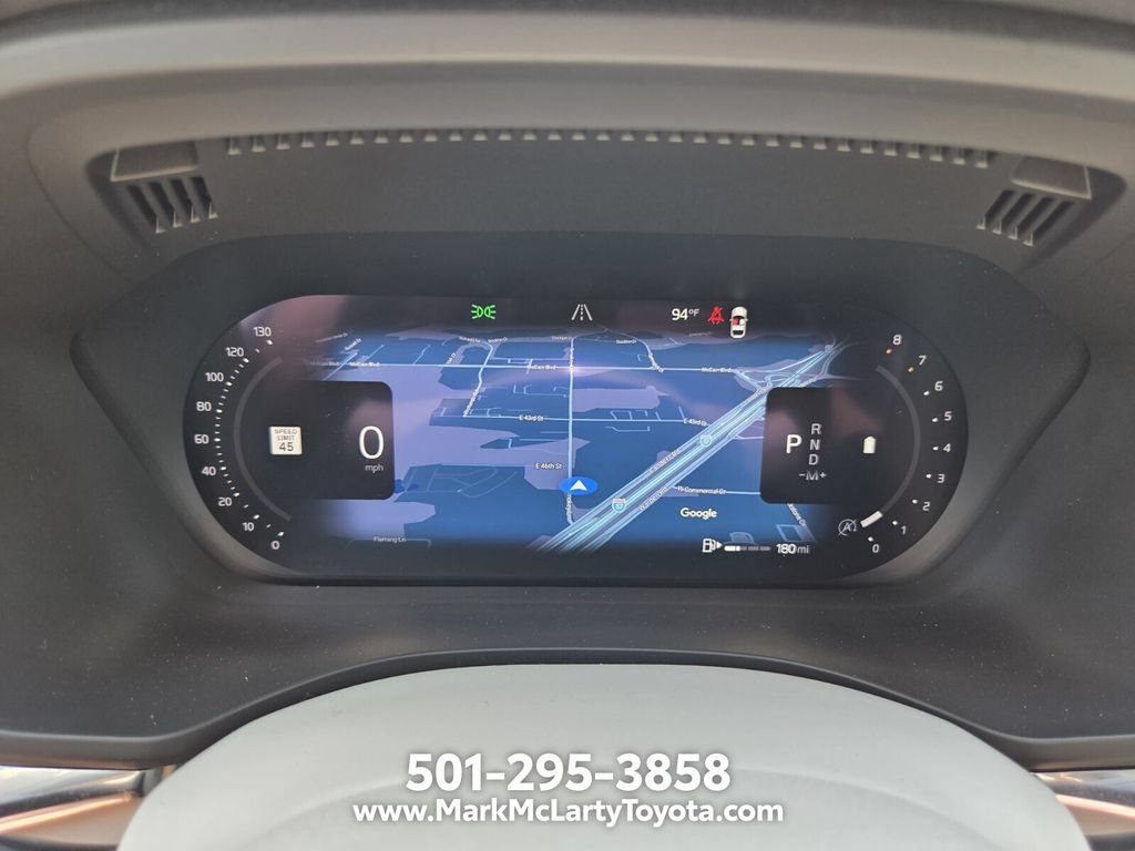 Used 2023 Volvo XC60 B5 Ultimate w/ Climate Package AWD/4WD image 27