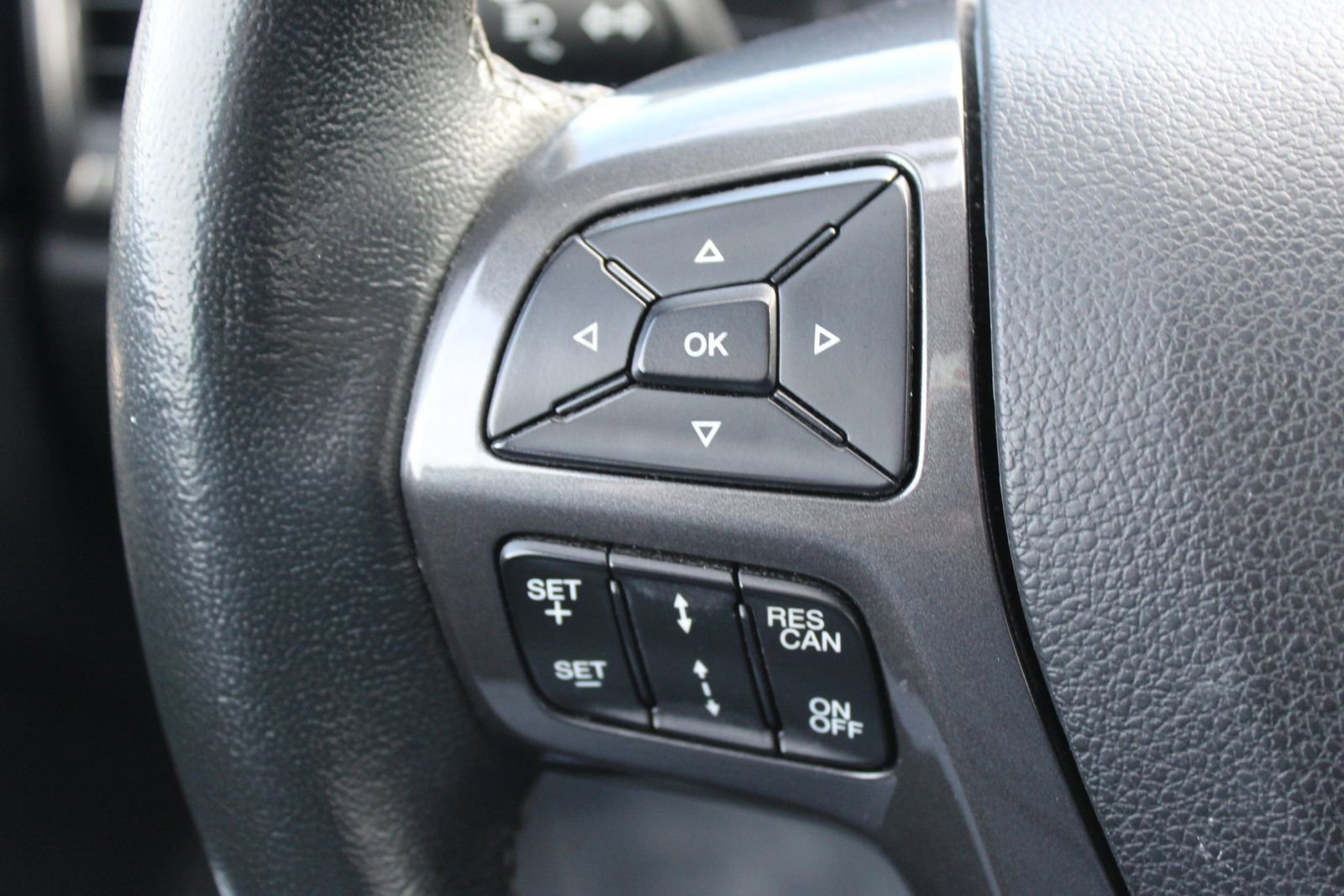 Used 2023 Ford Ranger Lariat w/ Equipment Group 501A High image 23