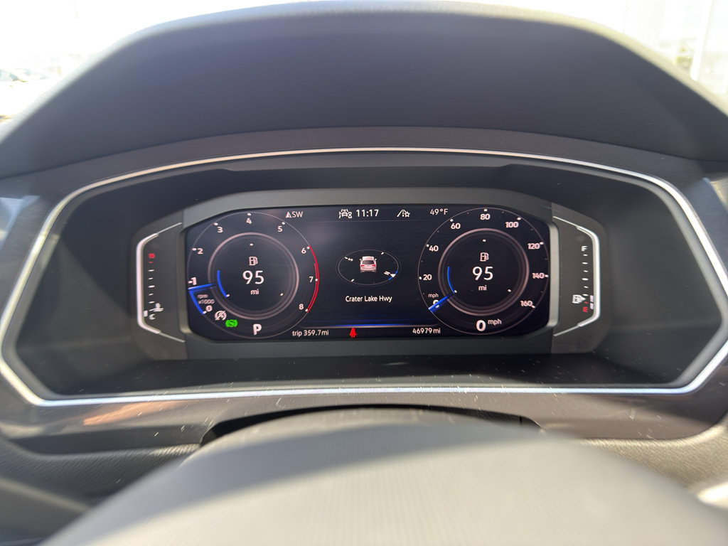 Used 2022 Volkswagen Tiguan SEL R-Line image 11