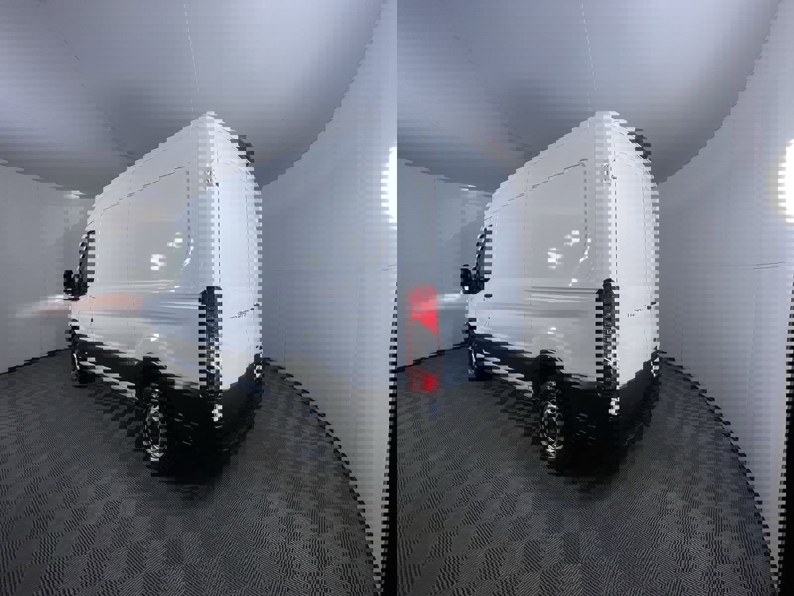 Used 2019 Ford Transit 250 130 Medium Roof image 6