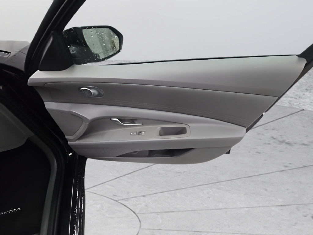 Certified 2026 Hyundai Elantra SE FWD image 24