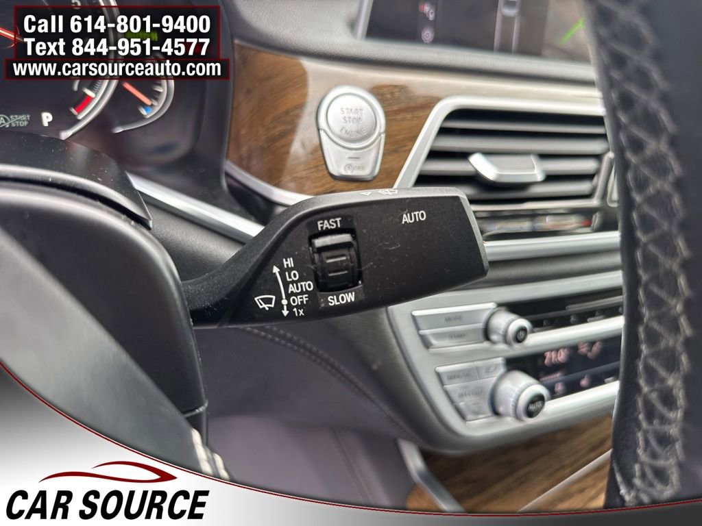 Used 2018 BMW 750i xDrive image 26
