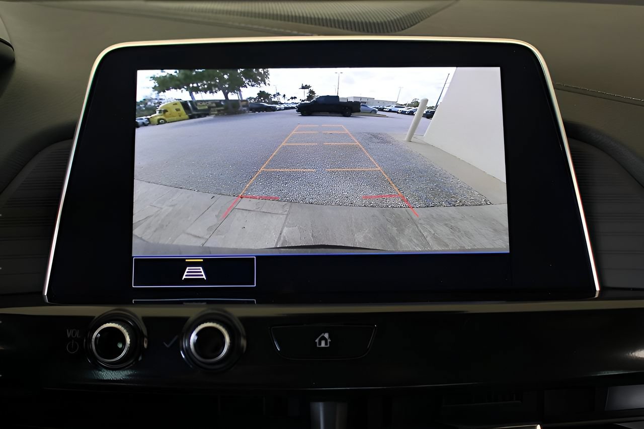 New 2025 Cadillac CT4 Premium Luxury w/ Climate Package RWD image 23