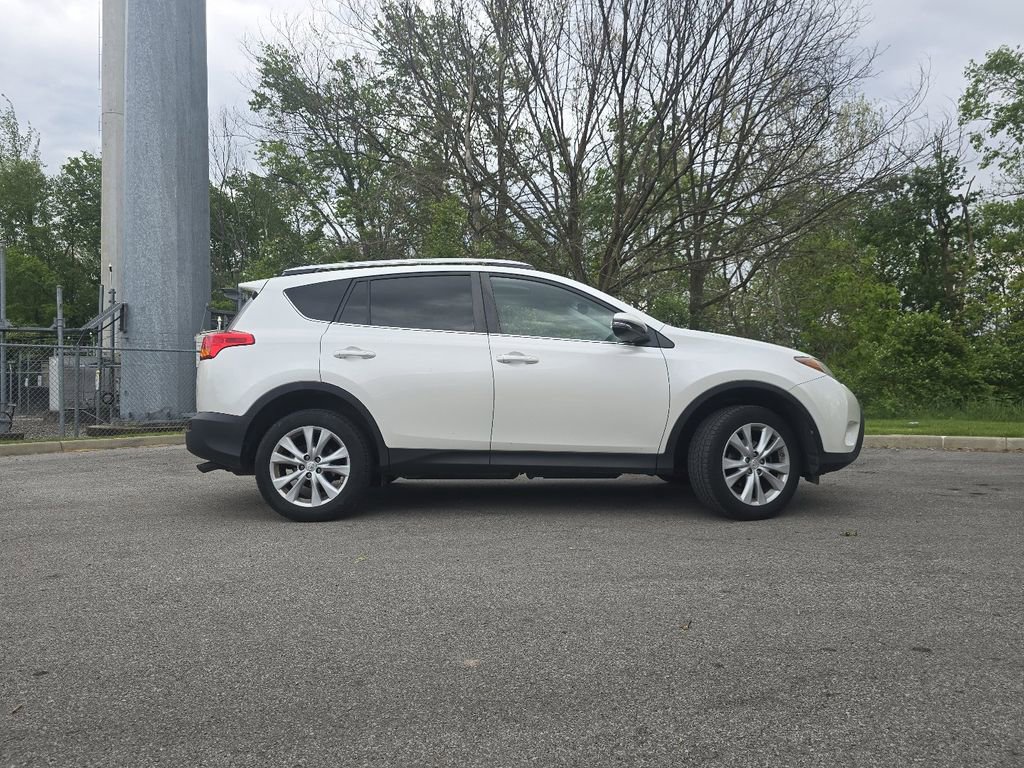 Used 2014 Toyota RAV4 Limited w/ Technology Package AWD/4WD image 16