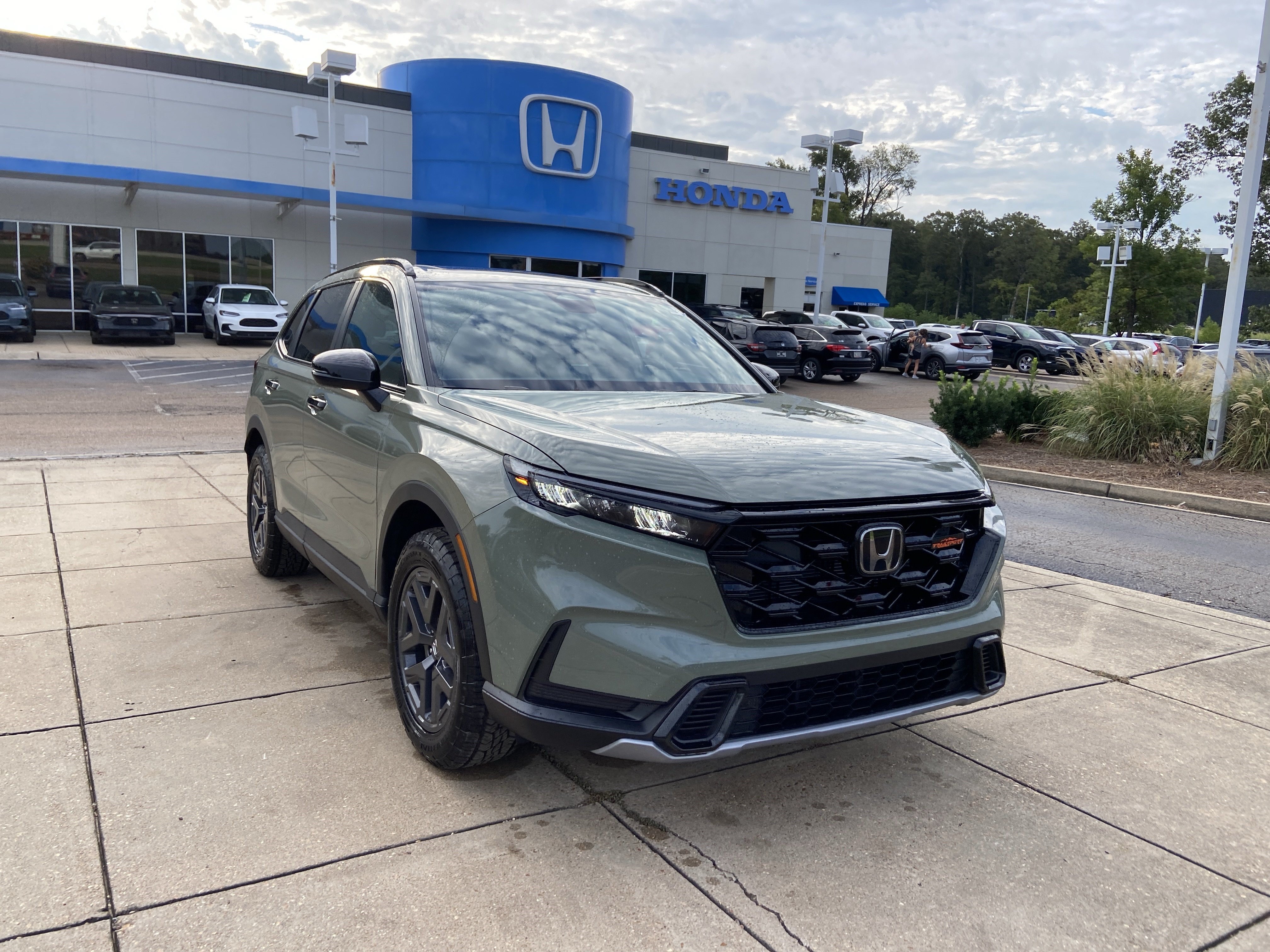 New 2027 Honda CR-V TrailSport image 2