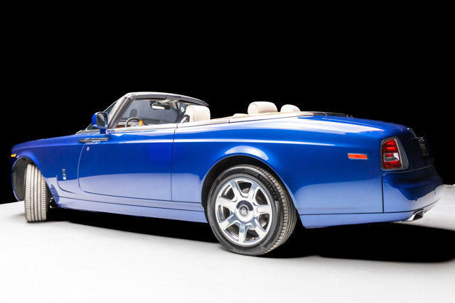 Used 2010 Rolls-Royce Phantom Drophead Coupe image 19