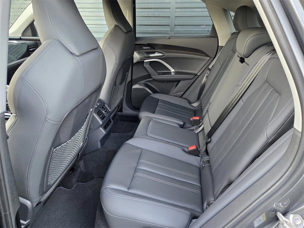 New 2025 Audi Q5 2.0T Premium Plus image 10