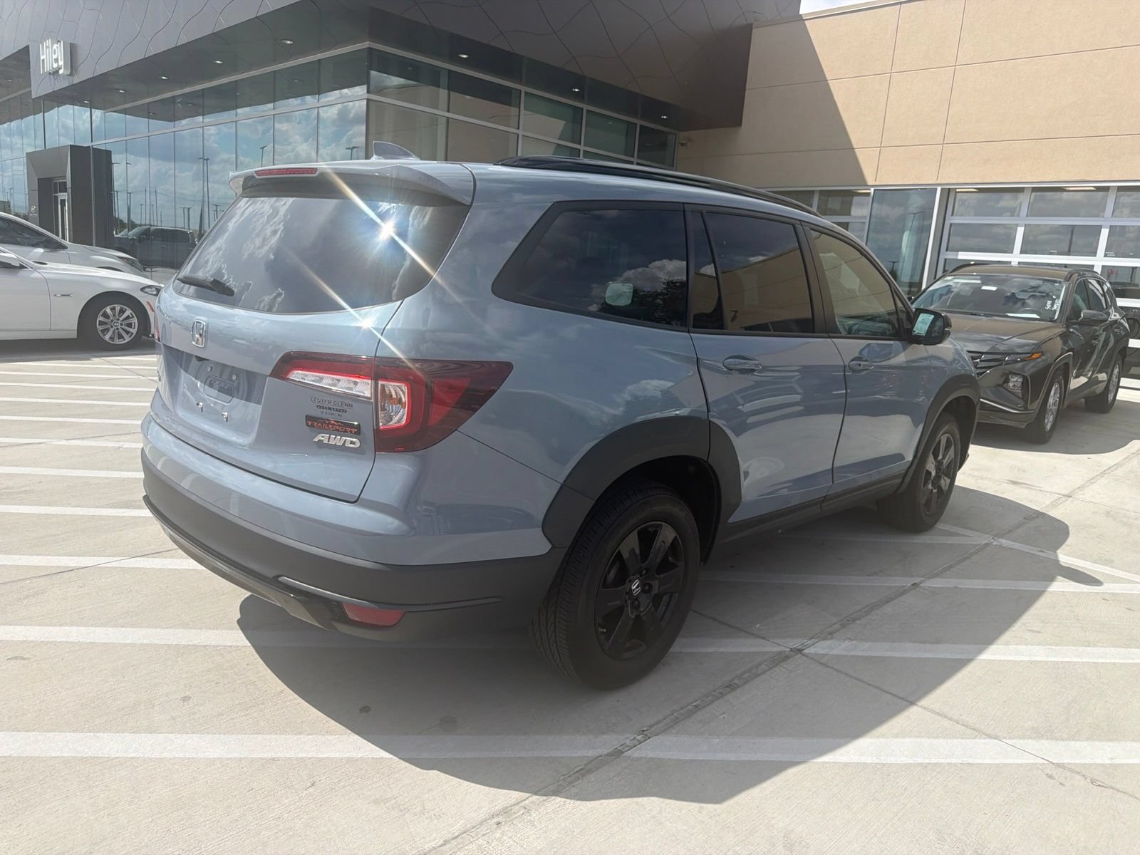Used 2022 Honda Pilot TrailSport image 5