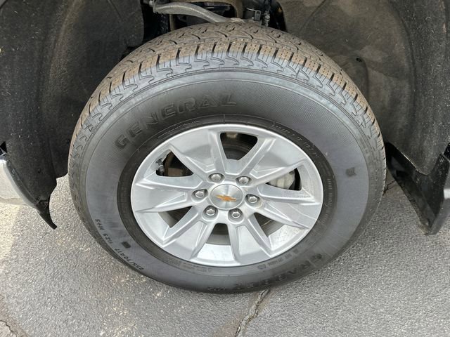 Used 2025 Chevrolet Silverado 1500 LT AWD/4WD image 8