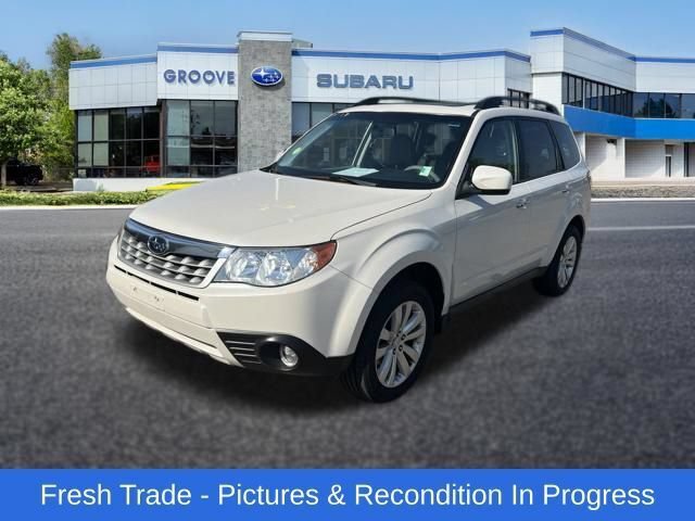 Used 2012 Subaru Forester 2.5X Limited AWD/4WD image 1
