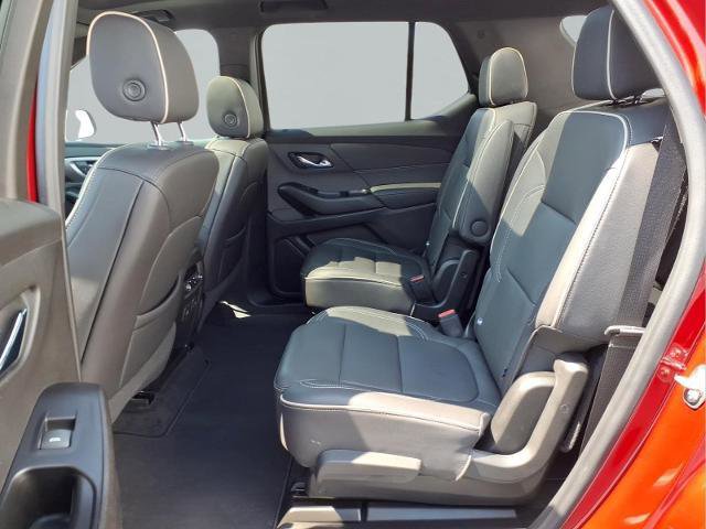 Used 2023 Chevrolet Traverse Premier image 23