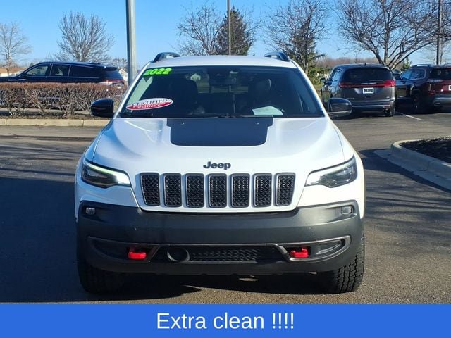 Used 2022 Jeep Cherokee Trailhawk AWD/4WD image 2