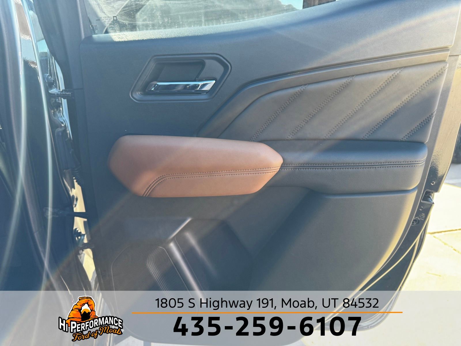 Used 2023 GMC Canyon AT4 w/ AT4 Premium Package image 33