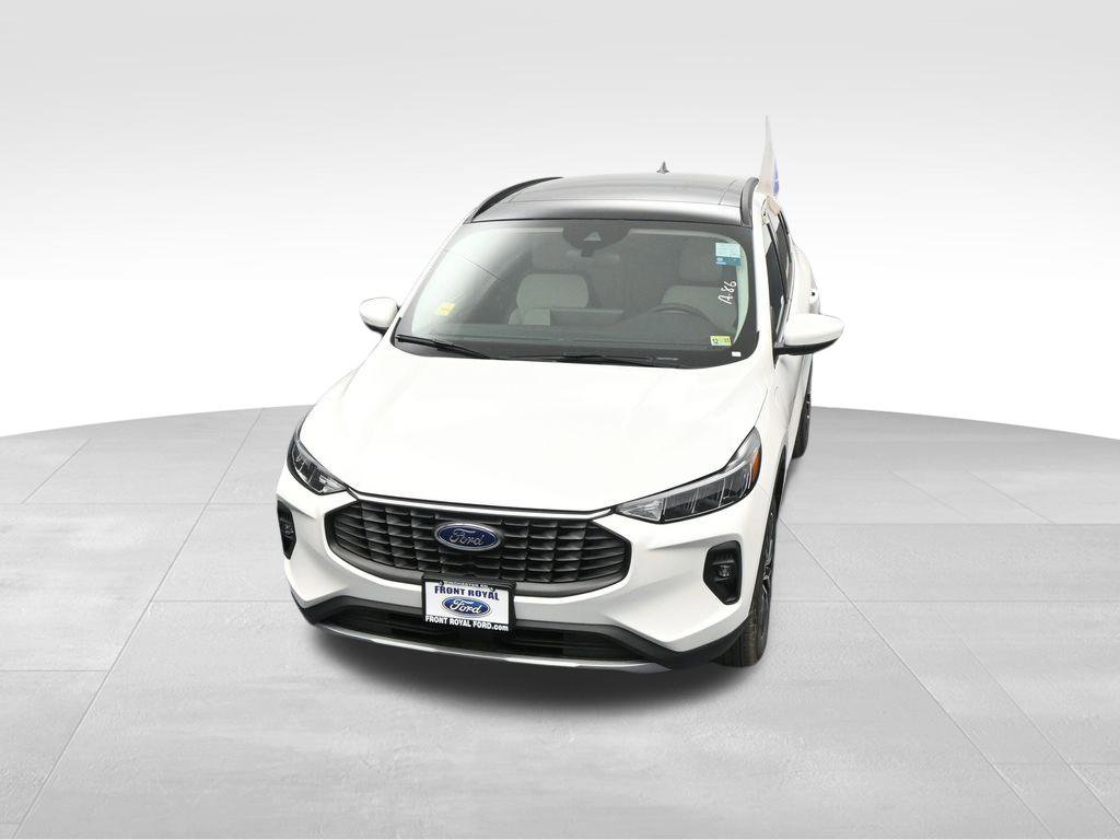 New 2025 Ford Escape SE image 30