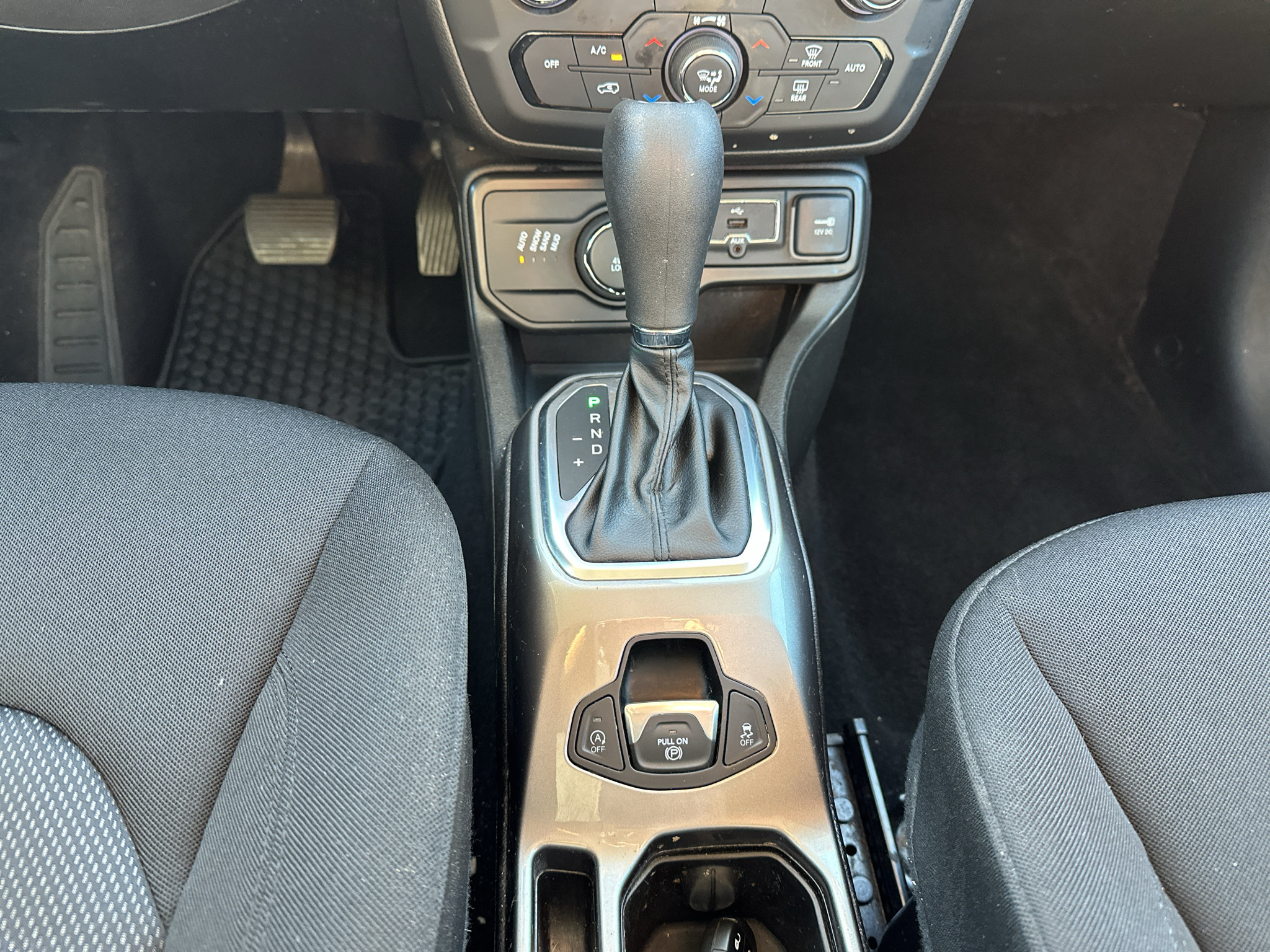 Used 2022 Jeep Renegade Sport AWD/4WD image 23