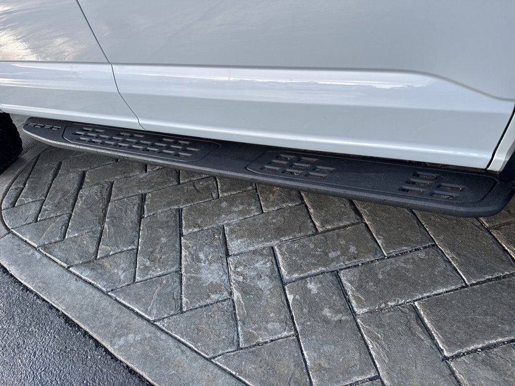 Used 2025 Ford F150 Raptor image 5