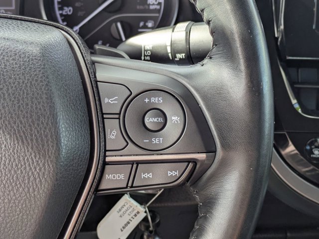 Used 2023 Toyota Camry SE image 19