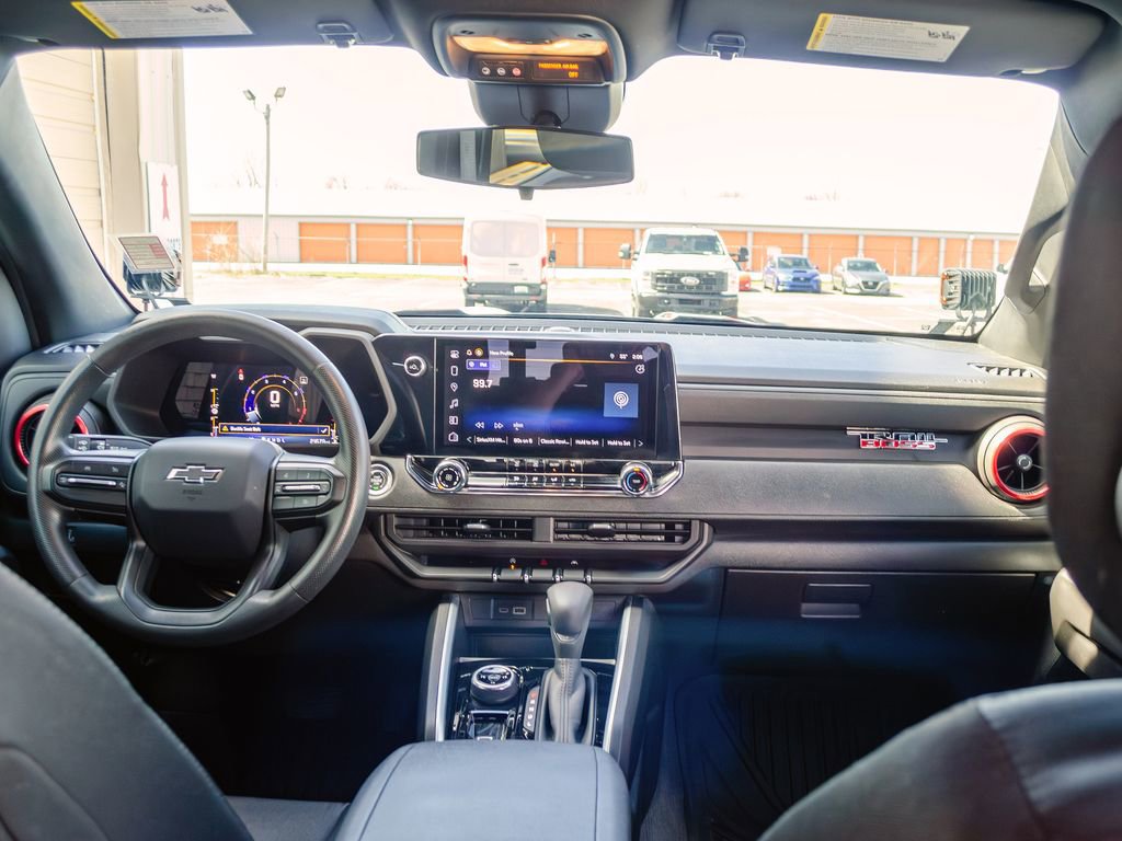 Used 2023 Chevrolet Colorado Trail Boss w/ Advanced Trailering Package image 33