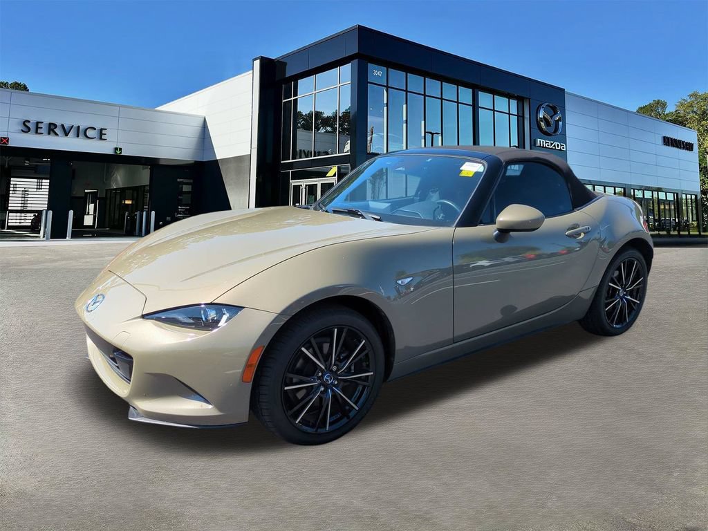 Used 2024 MAZDA MX-5 Miata Grand Touring RWD image 7