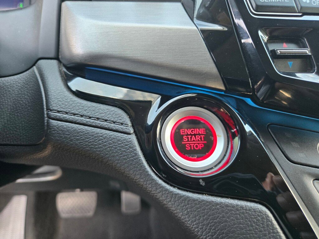 Certified 2023 Honda Odyssey Touring image 18