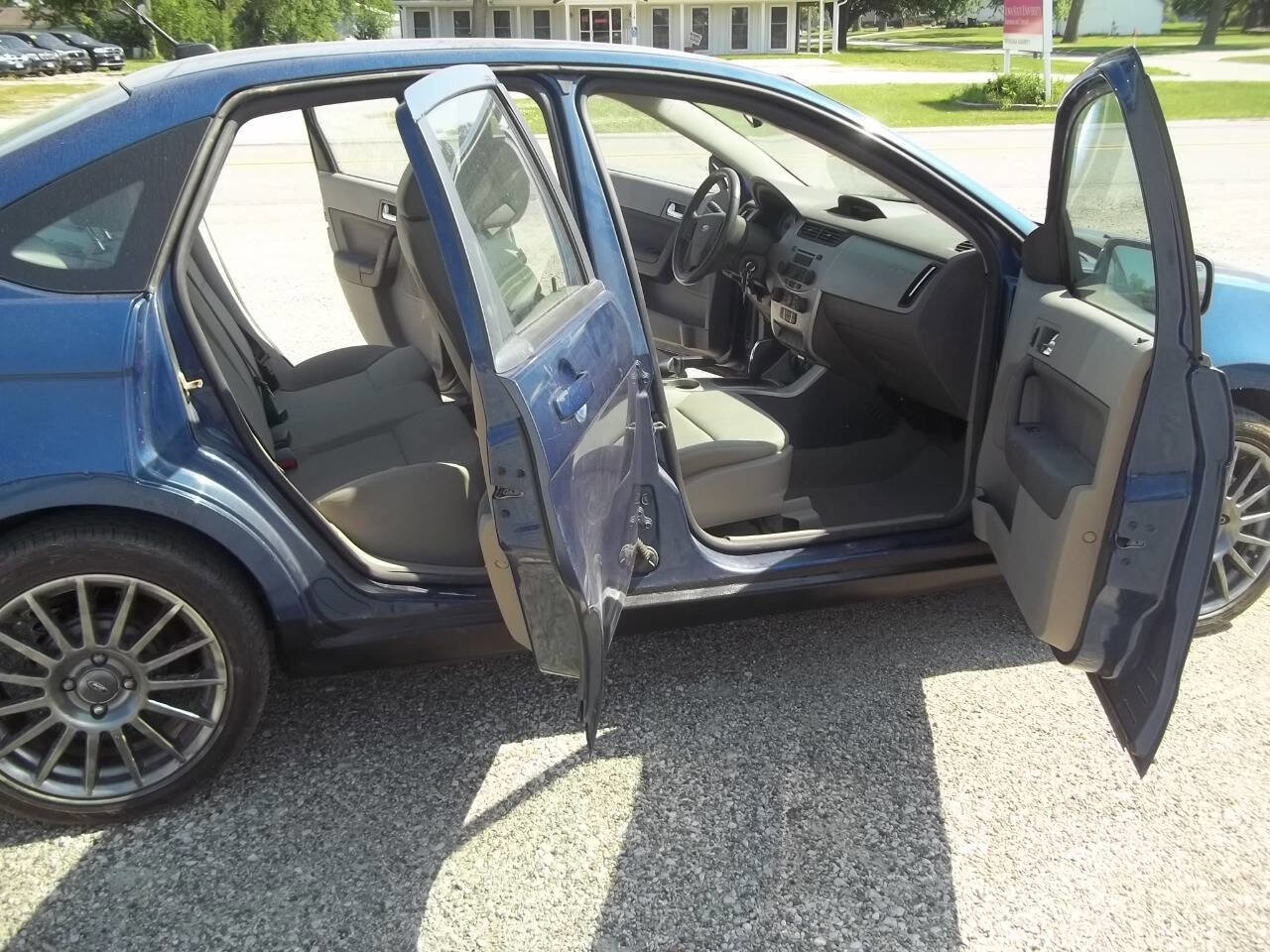 Used 2009 Ford Focus SES image 13