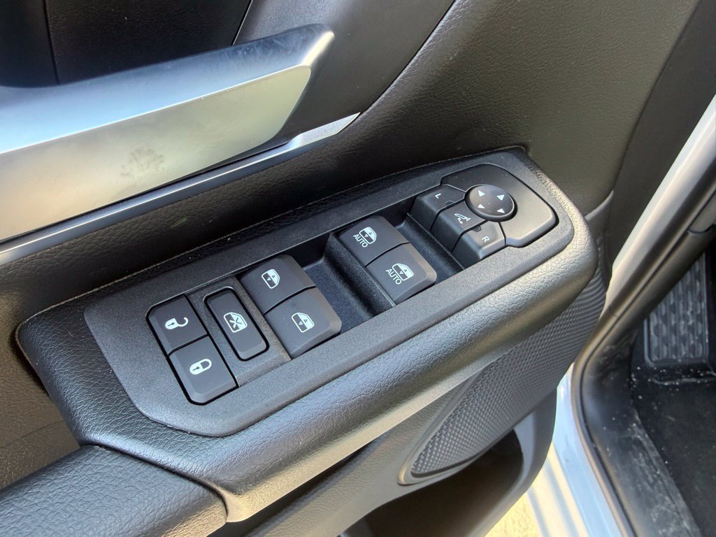 New 2026 RAM 1500 Big Horn AWD/4WD image 13