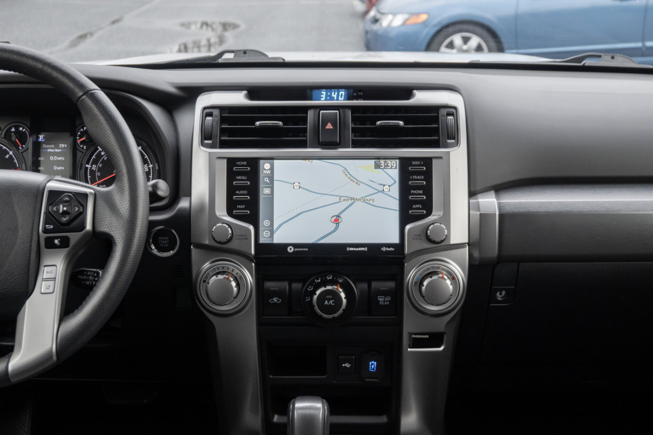 Used 2022 Toyota 4Runner SR5 Premium image 23