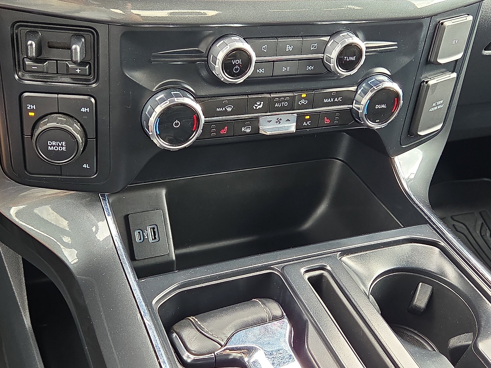 Used 2023 Ford F150 XLT w/ Equipment Group 302A High AWD/4WD image 19