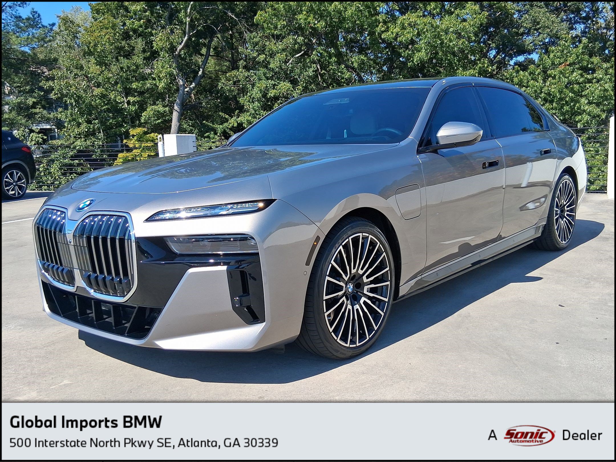 Used 2025 BMW 750e xDrive w/ Executive Package